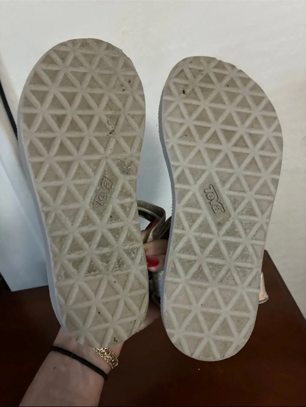 Teva Gray Sandals with Peach Floral Straps Size 7 - Picture 6 of 6